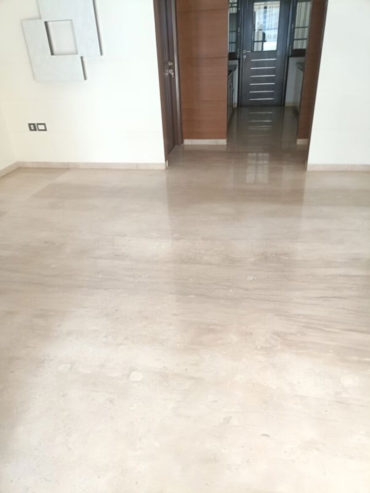 Room, rwa-apartments-sector-51 3 Bedroom 2200 Sq.Ft. Independent House In Sector 51 Noida 10338680