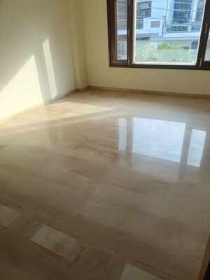 Room in 3 BHK Independent House at RWA Apartments Sector 51, Sector 51 – for Rent