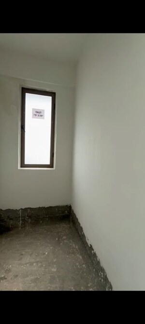 Room in 4 BHK Apartment at Next Space Aureate, Borivali West – for Sale