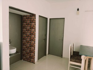Room in 2 BHK Apartment at Satellite – for Rent