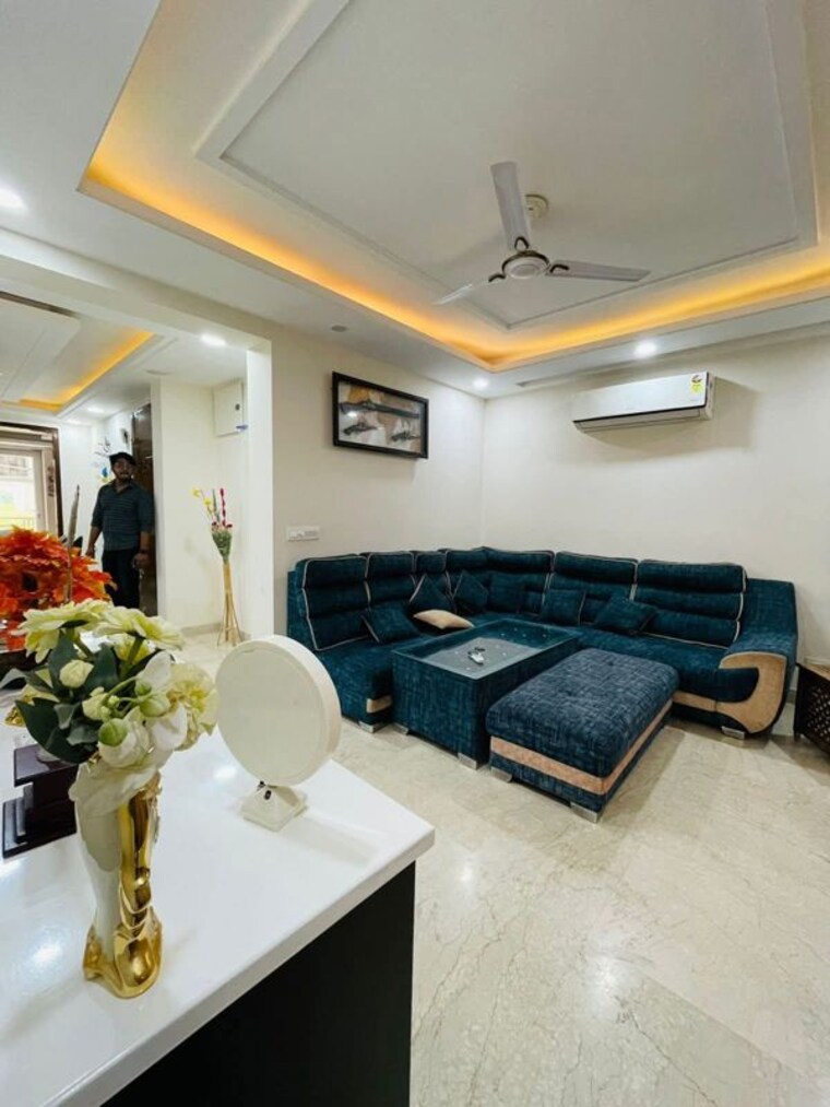 Living Room, saket 3 Bedroom 1500 Sq.Ft. Apartment In Saket Delhi 10338719