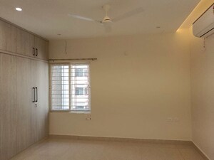 Room in 3.5 BHK Apartment at NCC Urban One, Narsingi – for Rent