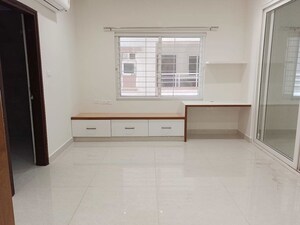 Room in 3.5 BHK Apartment at NCC Urban One, Narsingi – for Rent