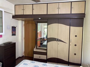 Bedroom in 3 BHK Apartment at Juhu – for Rent