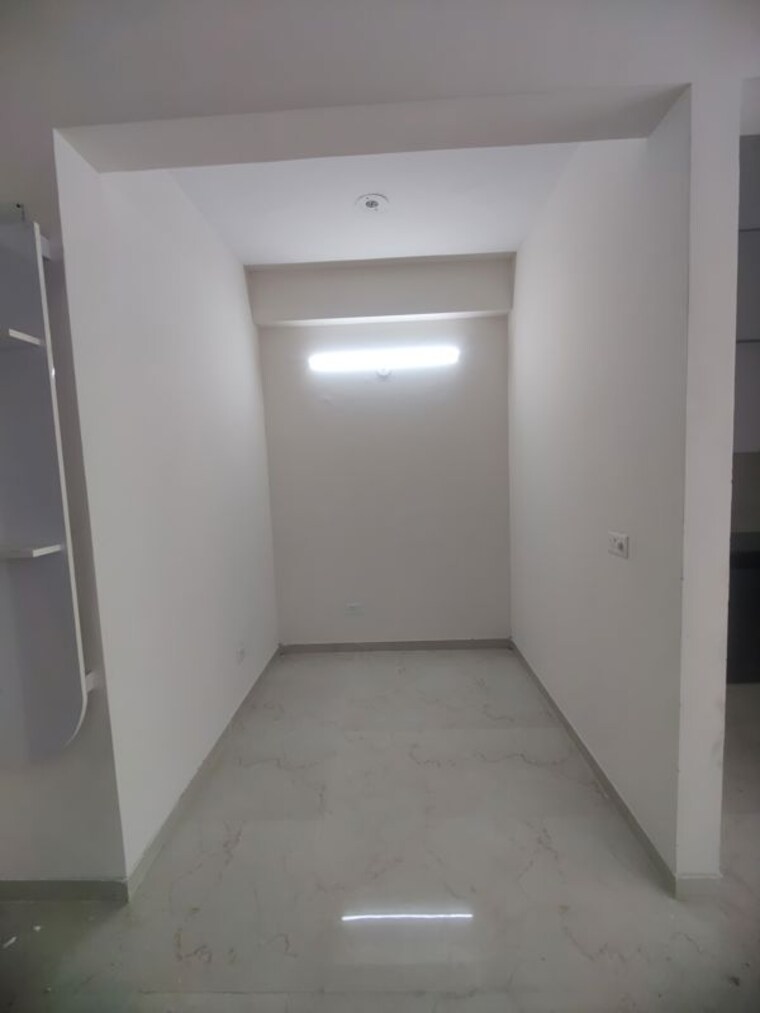 Room, smart-world-gems 2.5 Bedroom 1208 Sq.Ft. Builder Floor In Sector 89 Gurgaon 10338754