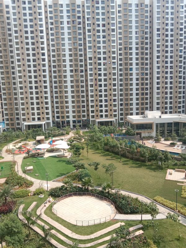 2 BHK Apartment For Rent in Sunteck Maxxworld