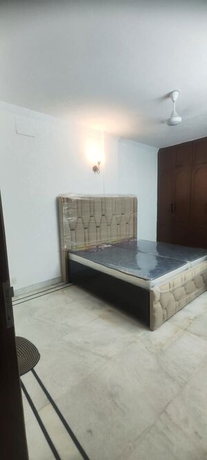Bedroom in 3 BHK Apartment at Malviya Nagar – for Rent