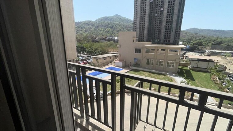 Balcony, puranik-city-reserva 1 Bedroom 370 Sq.Ft. Apartment In Ghodbunder Road Thane 10338884