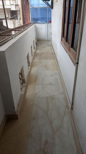 Balcony in 2 BHK Independent House at Gomti Nagar – for Rent