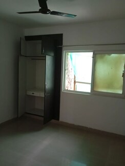 2.5 BHK + Study Room Apartment For Sale in Town Park White Orchid