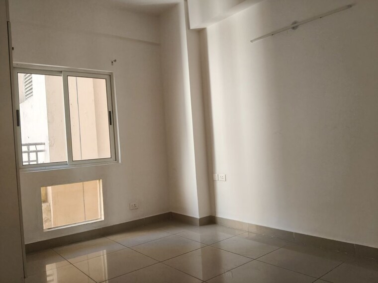 Room, landcraft-golf-links 2.5 Bedroom 1470 Sq.Ft. Apartment In Pandav Nagar Ghaziabad 10338943