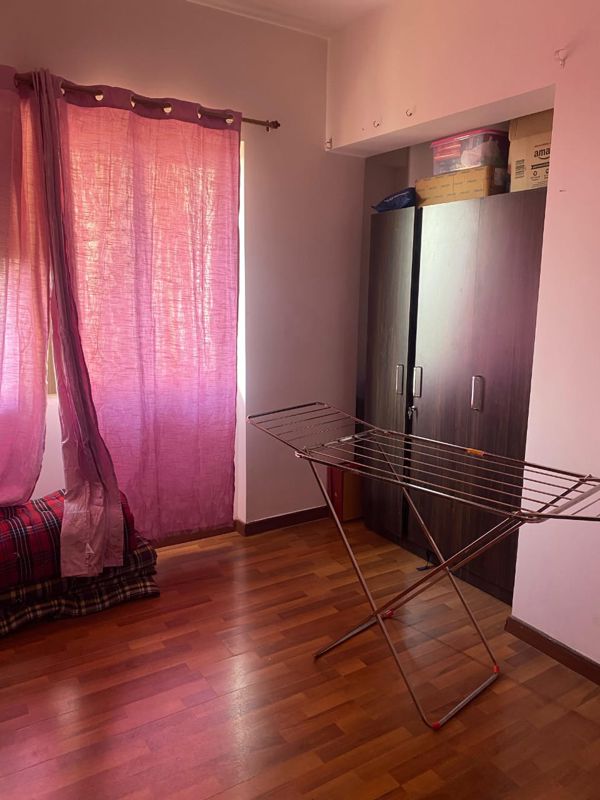 1 BHK + Servant Room 600 Sq.Ft. Apartment in Om Sai Plaza