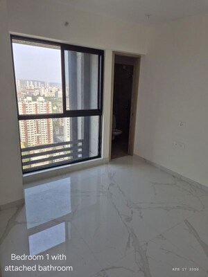 Room in 2 BHK Apartment at Prescon Midtown Bay, Mahim West – for Rent