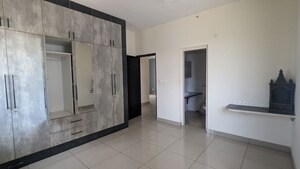 Room in 2 BHK Apartment at Prestige Ferns Residency, Harlur – for Sale