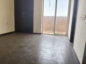 2 BHK Apartment For Rent in Land Craft Golf Links Apartment Phase 2, Pandav Nagar