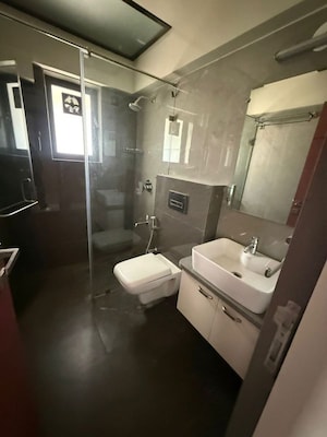 Attached Bathroom in 3 BHK Apartment at Khar West – for Rent