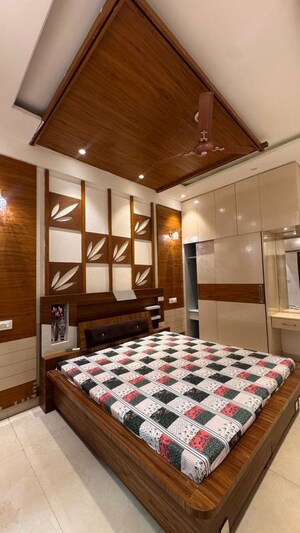 Bedroom in 3 BHK Apartment at Ambala Highway – for Rent