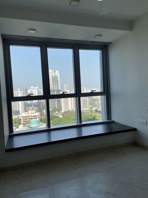 3 BHK + Pooja Room Apartment For Rent in Oberoi Exquisite Goregaon