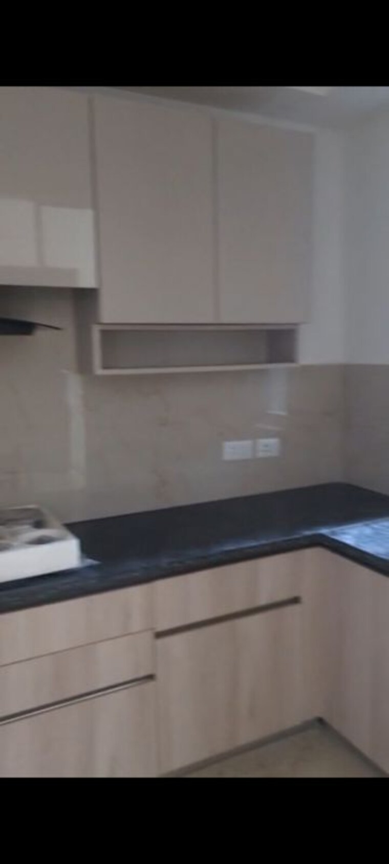 Kitchen, smart-world-orchard 3 Bedroom 1700 Sq.Ft. Apartment In Sector 61 Gurgaon 10339000