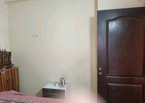 Bathroom in 3 BHK Apartment at Unitech Height, Chi Iii Greater Noida – for Rent