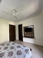 1 Rk  440 Sq.Ft. Builder Floor in Vipul Square