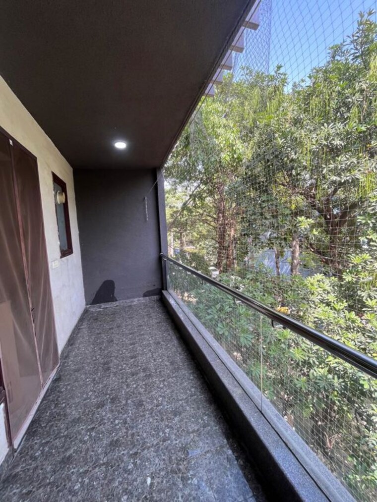 Balcony, vipul-square 1 RK 440 Sq.Ft. Builder Floor In Sushant Lok I Gurgaon 10339024