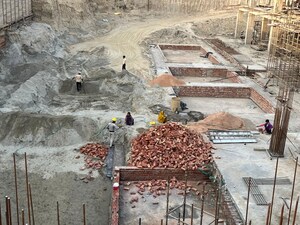  Shop – Exterior View View at TRG The Mall, Nai Basti Dundahera - for Sale