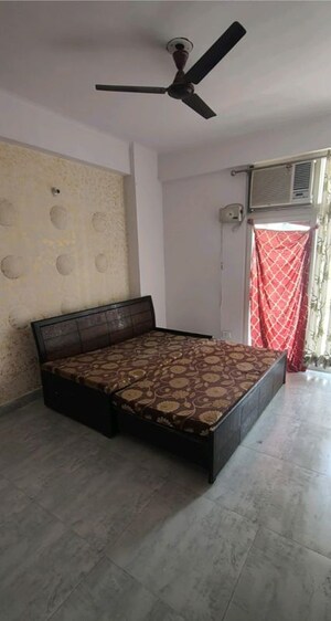 Bedroom in 3 BHK Apartment at Proview Technocity, Chi V Greater Noida – for Rent