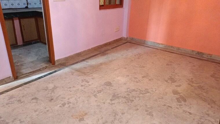 Room, vaishali sector 5 1 Bedroom 550 Sq.Ft. Builder Floor In Vaishali Sector 5 Ghaziabad 10336833