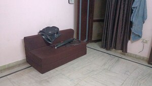 Bedroom in 1 BHK Builder Floor at Vaishali Sector 5 – for Rent