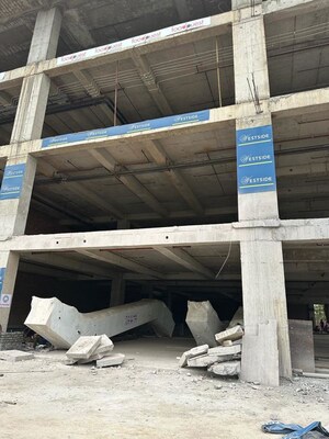  Shop – Exterior View View at Rise Food Mall, Sector 1 Greater Noida - for Sale