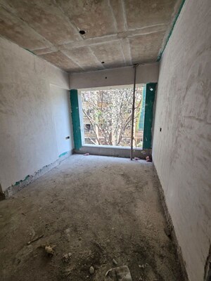 Bedroom in 2 BHK Apartment at Vaibhavlaxmi Queens Glory, Chembur – for Sale