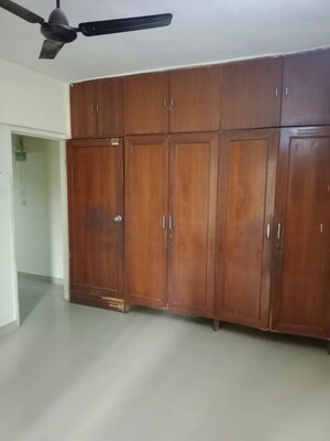 Room in 2 BHK Apartment at Dheeraj Pooja, Malad West – for Rent