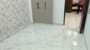 Room in 1 BHK Builder Floor at Vaishali Sector 5 – for Sale