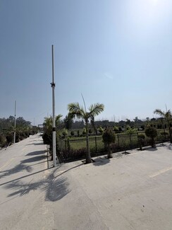 Plot For Sale in Biharigarh
