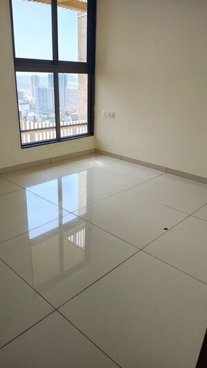 Room in 1 BHK Apartment at Sheth Irene, Malad West – for Sale