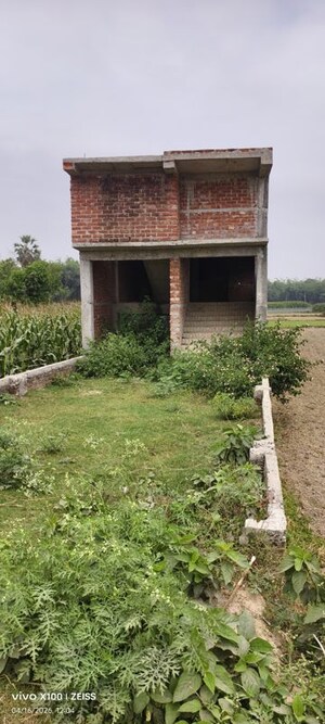 2 BHK Independent House – Exterior View View at Tiwari Tola - for Sale