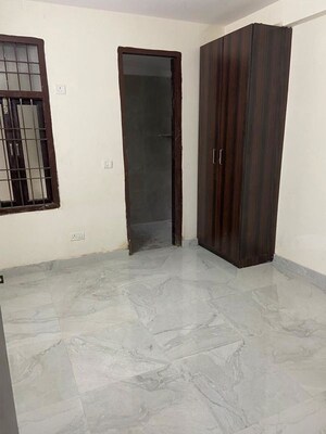 Room in 3 BHK Builder Floor at Chattarpur – for Rent