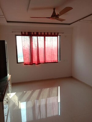 Bedroom in 2 BHK Apartment at Indu Ganesh CHS, Sion – for Sale