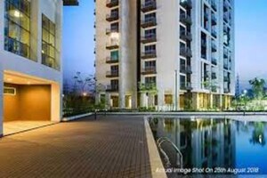 Swimming Pool in 3 BHK Apartment at Tata Primanti Phase 2, Sector 72 – for Sale
