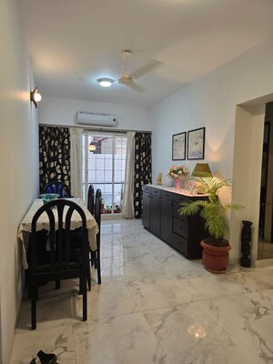 2 BHK Apartment For Rent in Asara CHS, Khar West
