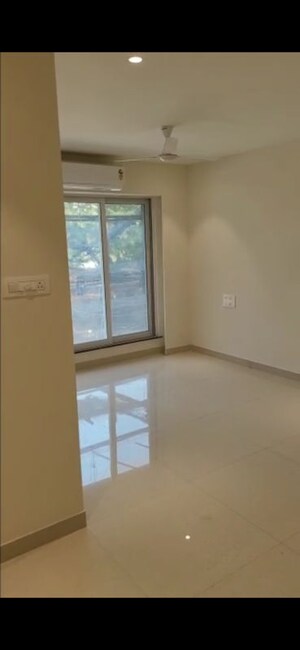 3 BHK Apartment For Sale in Triumph Tower, Malad West