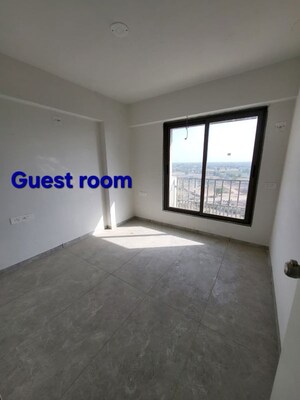 Room in 3 BHK Apartment at Sukirti 54, Shela – for Sale