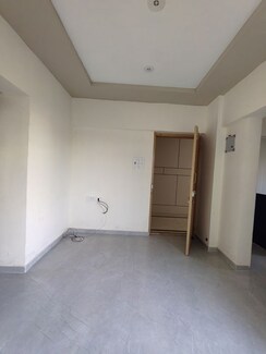 1 BHK + Study Room Apartment For Rent in Viva Parijat Heights