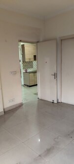3.5 BHK + Servant Room 1470 Sq.Ft. Apartment in Gaur City 1st Avenue