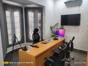 Team Area in  Office Space at Hazratganj – for Rent