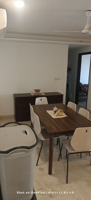 Team Area in 3 BHK Apartment at The Park Residency Andheri, Andheri West – for Rent