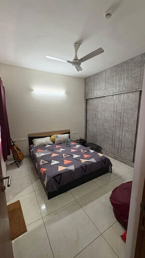 Bedroom in 2 BHK Apartment at Prestige Park Square, Bannerghatta Road – for Rent