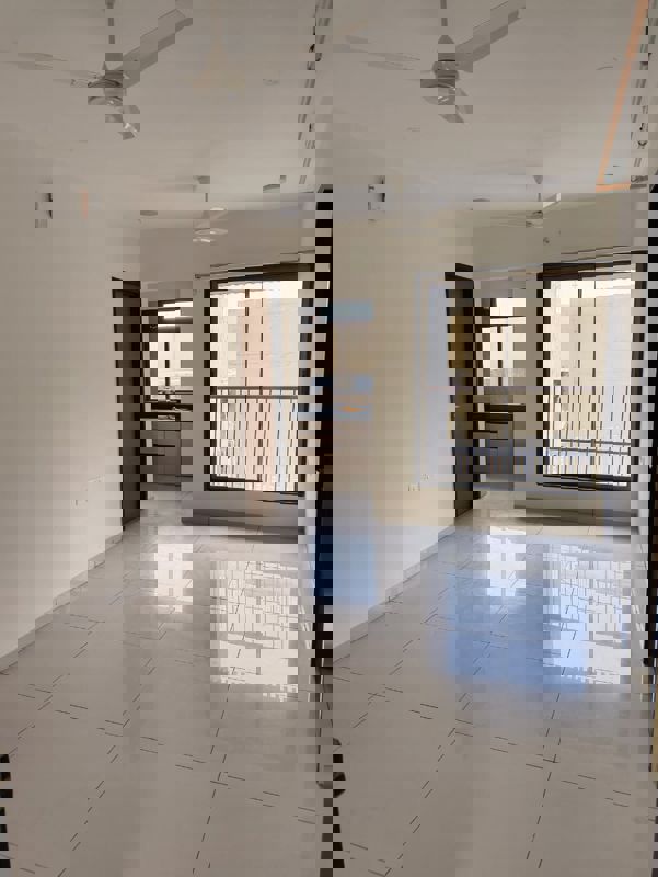 1 BHK 400 Sq.Ft. Apartment in Chandak 34 Park Estate