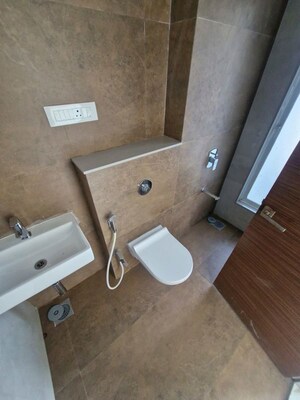 Furnished Amenities in 3 BHK Apartment at Dotom Isle, Malad West – for Rent